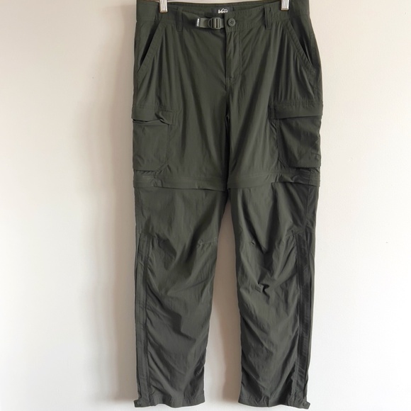 REI COOP relaxed nylon hiking pants 8 outdoors army green zip leg shorts pockets - Picture 1 of 8